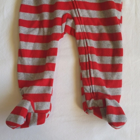 child of mine striped santa fleece zipper footie sleeper pajamas 6-9 months baby - Picture 2 of 6
